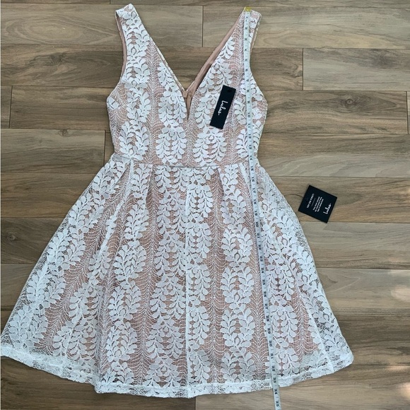 Lulu's White Lace Dress - Picture 12 of 16